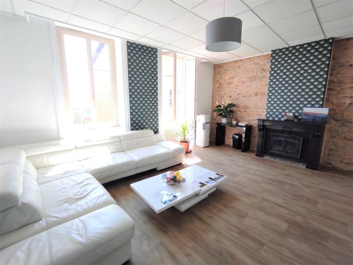 Appartement Oingt - Les Meubles Des Pierres Dorees Theize Kültér fotó